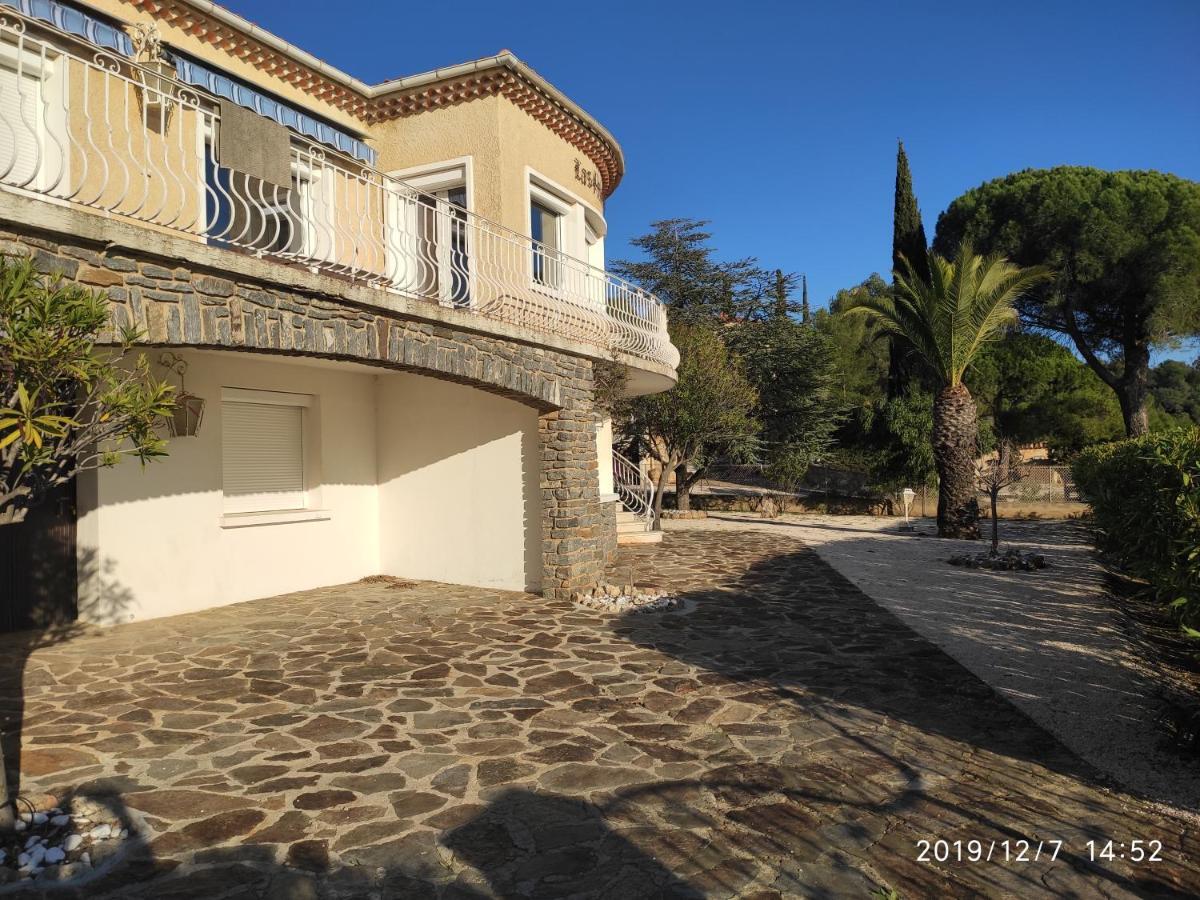 Meuble Tourisme 4*, Les Pieds Dans L'Eau, Villa Las Palmeras La Londe-les-Maures Exteriér fotografie